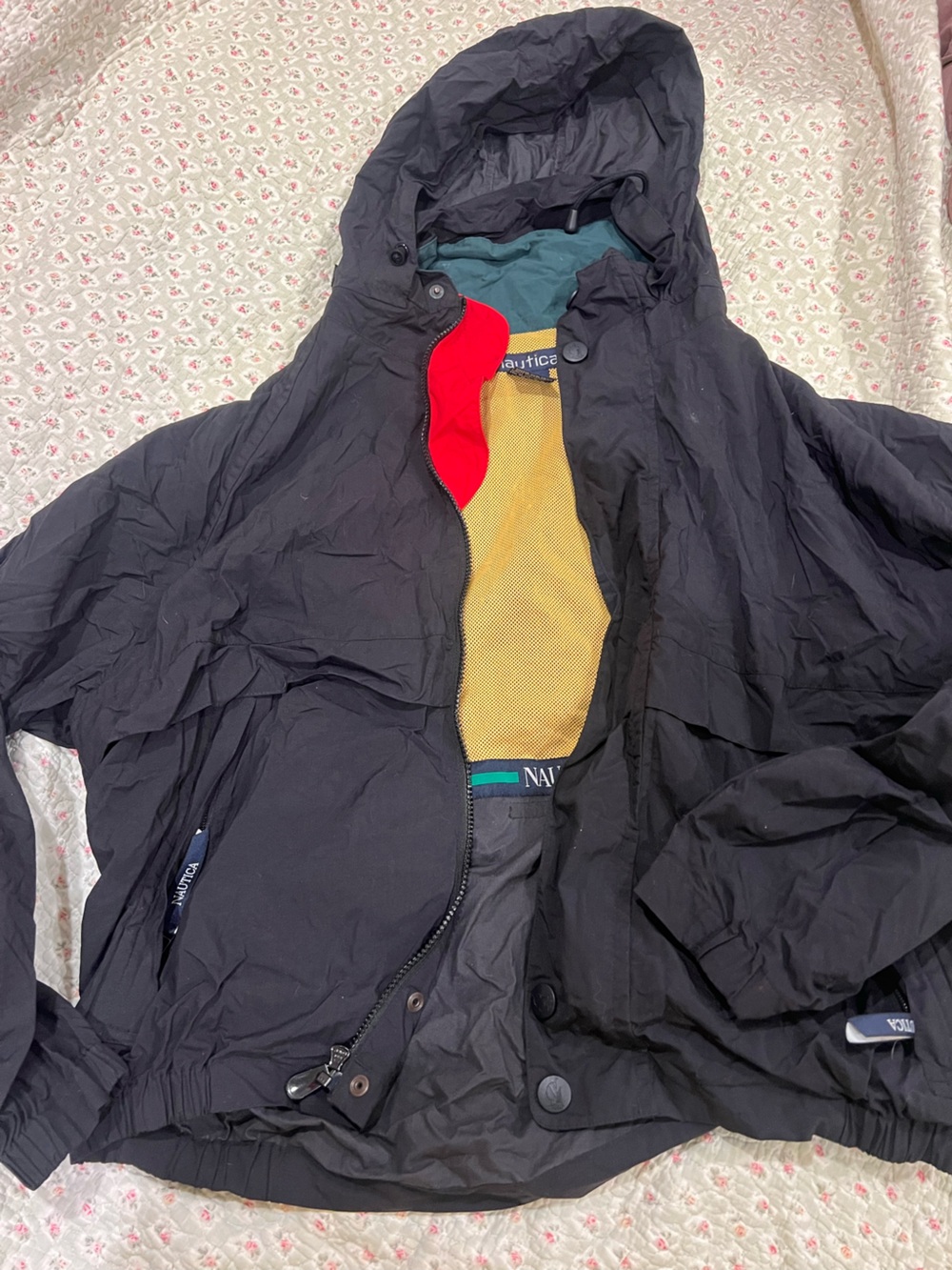 Nautica Black Hooded Packable Windbreaker with Contrasting Liner